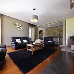 Tasteful Braga 4 Bedrooms Helena Private Pool *