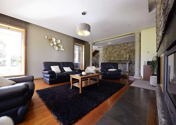 Tasteful Braga 4 Bedrooms Helena Private Pool *