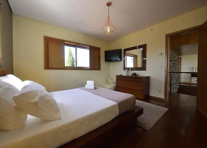 Tasteful Braga 4 Bedrooms Helena Private Pool Villa Esposende