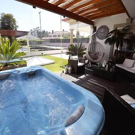 Tasteful Braga 4 Bedrooms Helena Private Pool Close To Amenities Villa