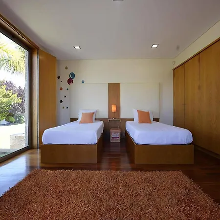 Tasteful Braga 4 Bedrooms Helena Private Pool Close To Amenities Esposende