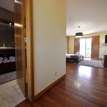 Tasteful Braga 4 Bedrooms Helena Private Pool 빌라 *