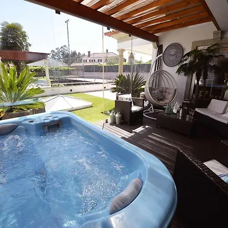 Tasteful Braga 4 Bedrooms Helena Private Pool 빌라 *