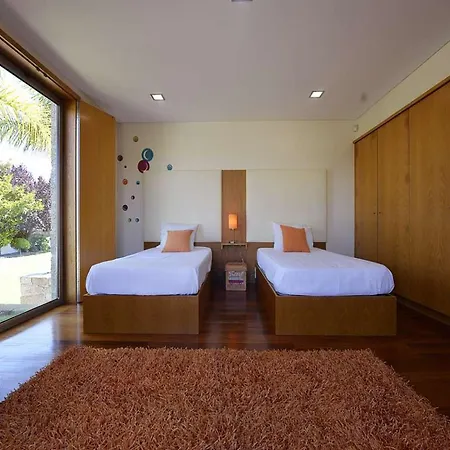 빌라 Tasteful Braga 4 Bedrooms Helena Private Pool