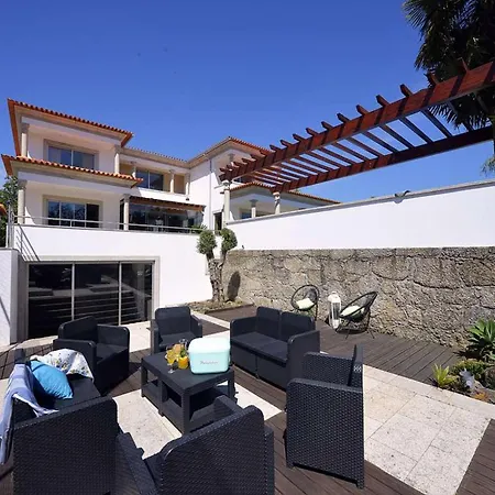 Tasteful Braga 4 Bedrooms Helena Private Pool 빌라
