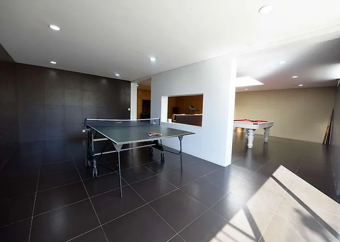 Tasteful Braga 4 Bedrooms Helena Private Pool Villa *