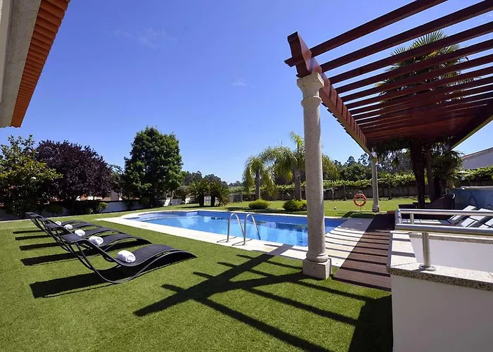 Villa Tasteful Braga 4 Bedrooms Helena Private Pool Esposende
