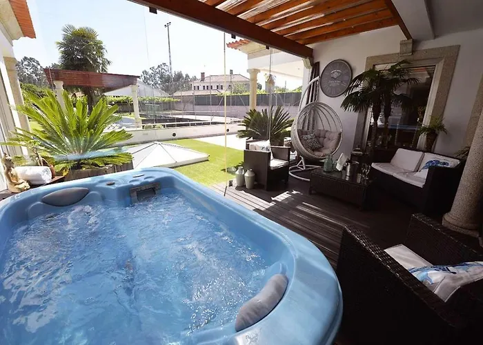 Tasteful Braga 4 Bedrooms Helena Private Pool Villa *