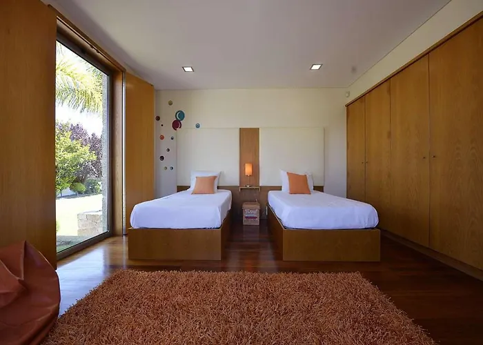 Villa Tasteful Braga 4 Bedrooms Helena Private Pool